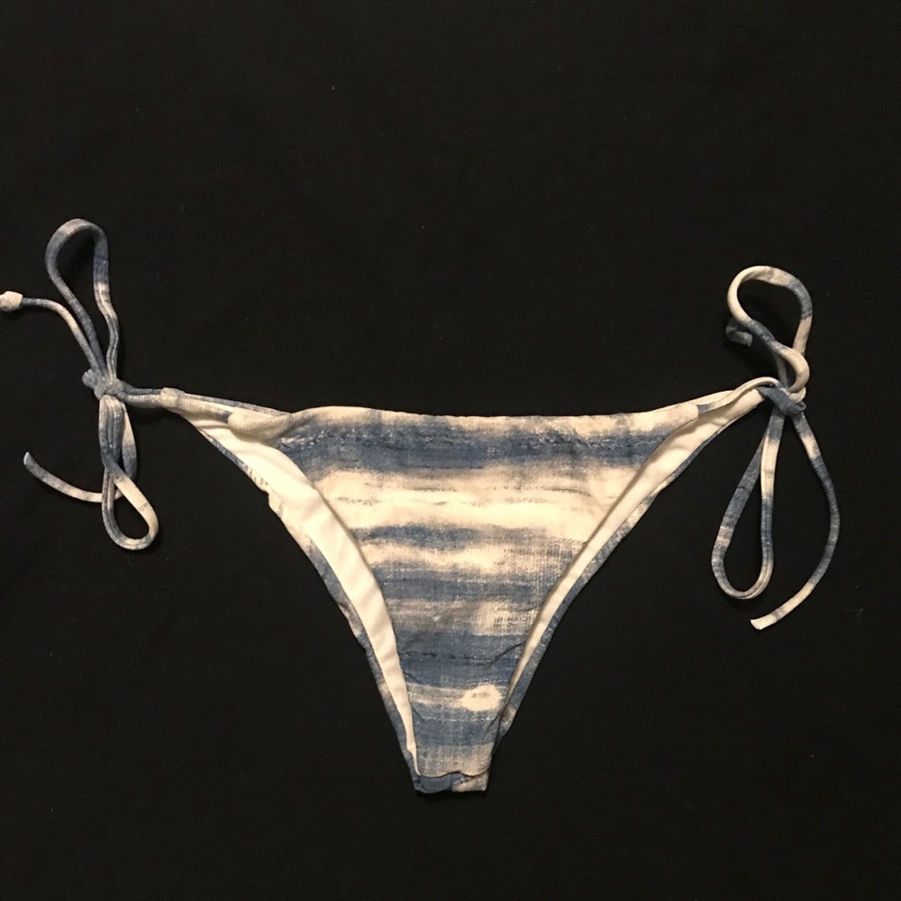 Billabong blue and white tie dye bikini bottoms